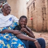 Sekoubas farmor Keïlo Sekone er 85 år. Hendes familie er grioter, og hun har selv sunget, da hun var yngre. Foto: William Vest-Lillesøe