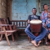 I Sekoubas familie er det hans mor, far og lillebror, der spiller musik. Og ham selv selvfølgelig. De andre søskende har ikke haft lyst til at blive musikere. Foto: William Vest-Lillesøe